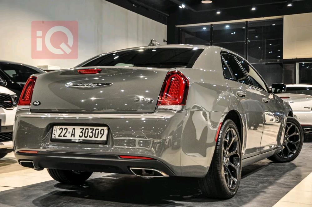 Chrysler 300